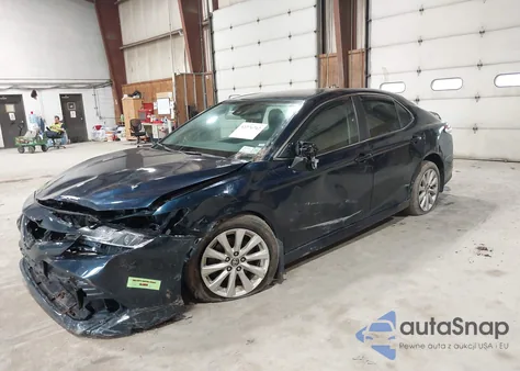 2019 Toyota Camry Le из США, поврежденный, VIN 4T1B11HK8KU709218